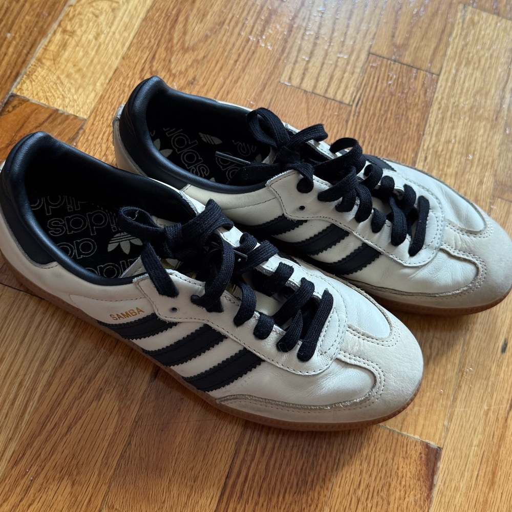 Adidas Samba women’s Men's Sneakers - Black and Cream